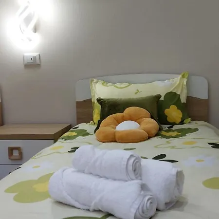 Al Mady Apartament *