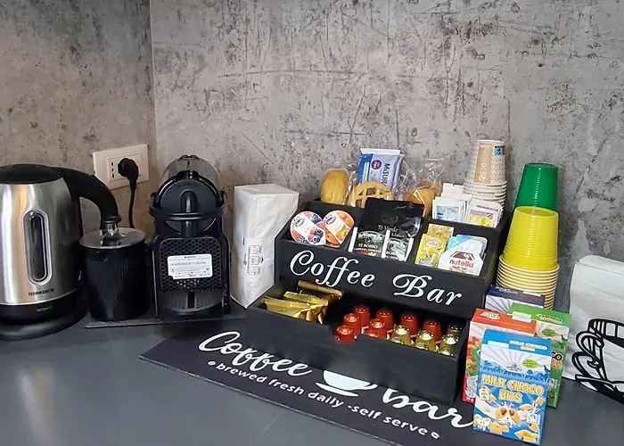 Al Mady アパート *